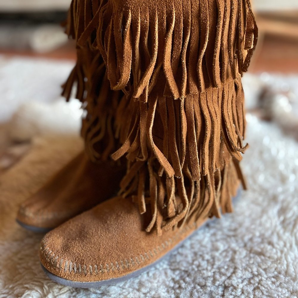 Minnetonka 3 Layer Fringe Moccasin Boots